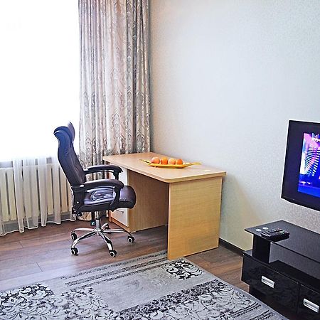 Luxury Palace Apartment Bishkek Exterior foto