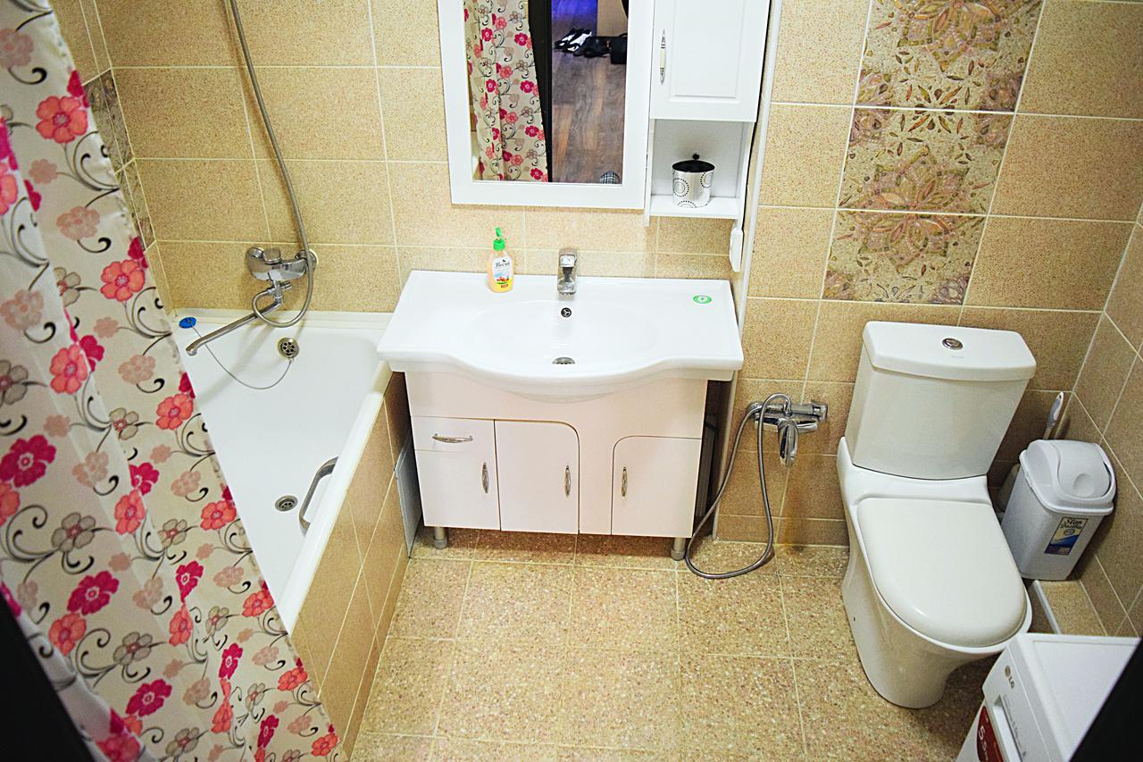 Luxury Palace Apartment Bishkek Exterior foto