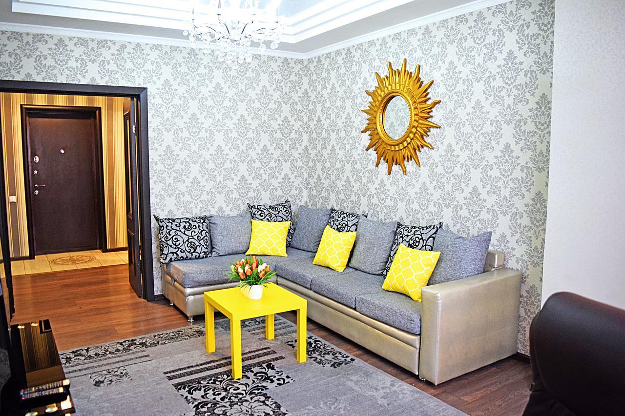 Luxury Palace Apartment Bishkek Exterior foto