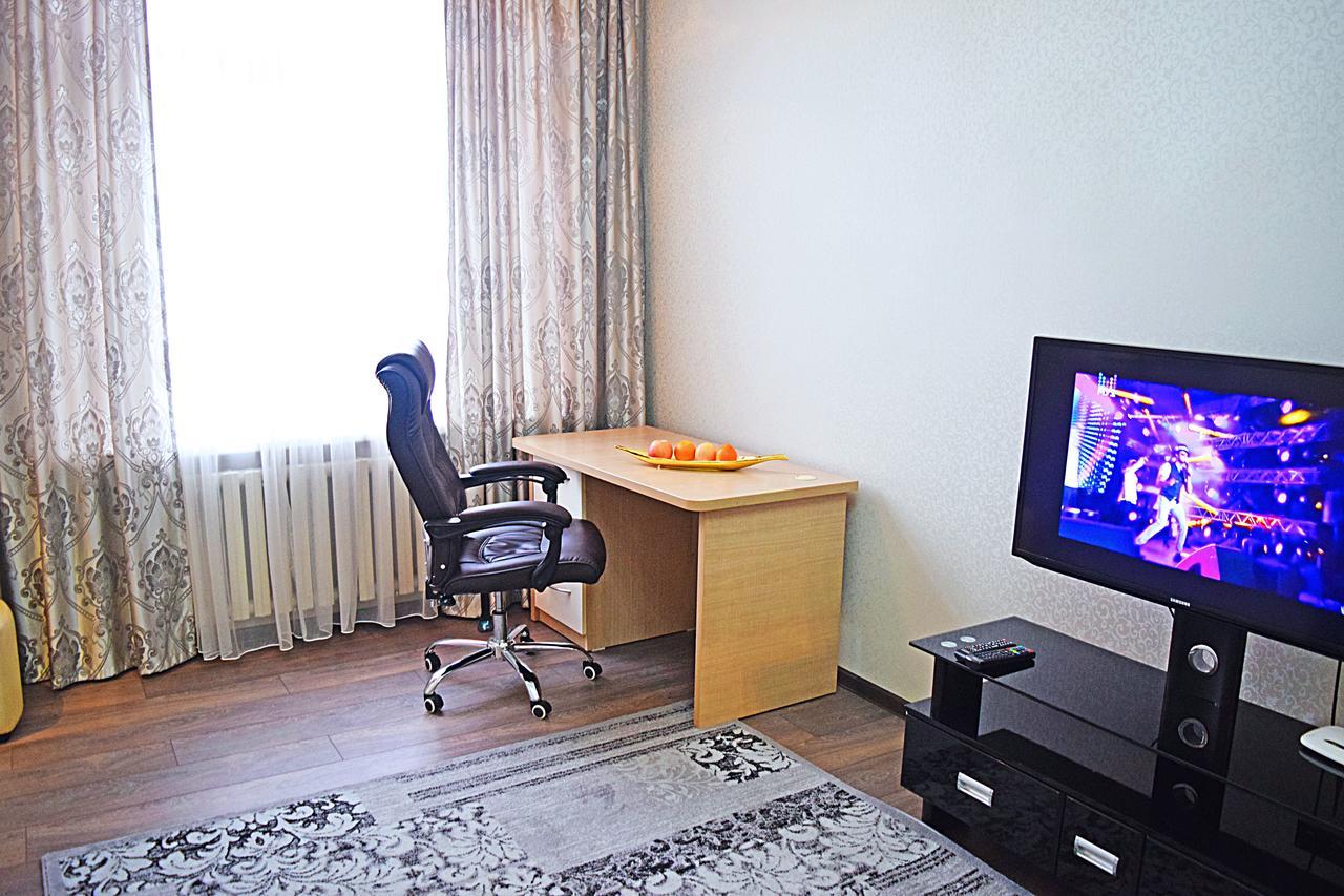 Luxury Palace Apartment Bishkek Exterior foto